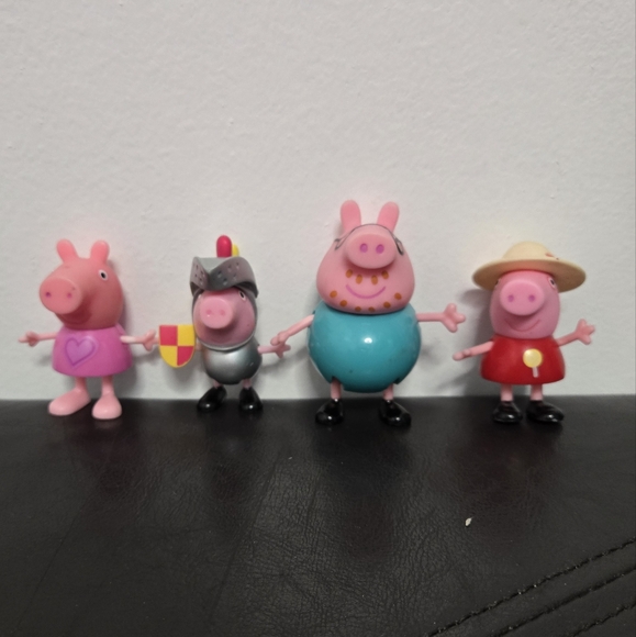 Vintage 2003 4 Peppa Pig Action Figures 2" & 2.5" Figures - Picture 1 of 9